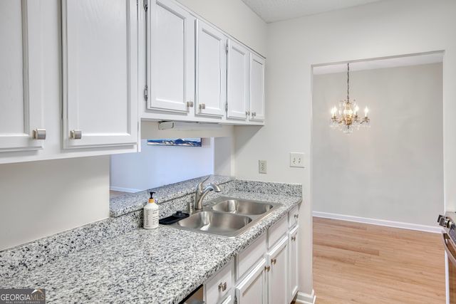 300 Johnson Ferry Road NE B406, Atlanta, GA 30328