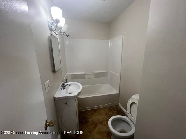 524 Lincoln Avenue, Lansing, MI 48910