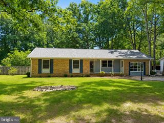 305 SPOTSLEE DR, Spotsylvania, VA 22551
