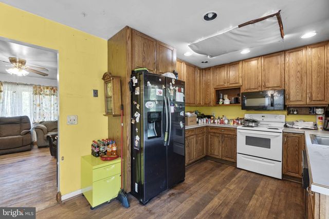 6403 FORD RD, Frederick, MD 21702
