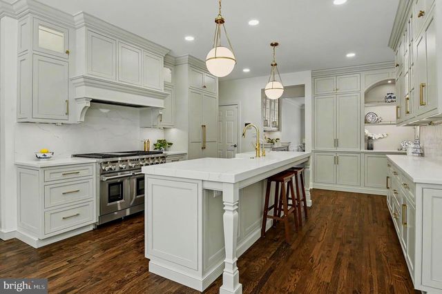 110 SUNWAY DR, Newark, DE 19711