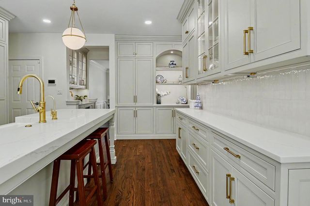 110 SUNWAY DR, Newark, DE 19711