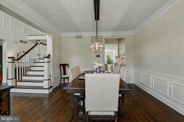 110 SUNWAY DR, Newark, DE 19711