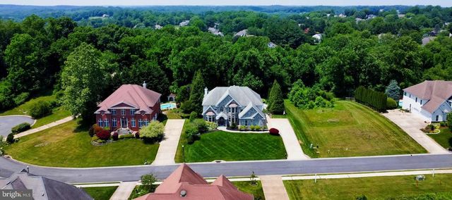 110 SUNWAY DR, Newark, DE 19711