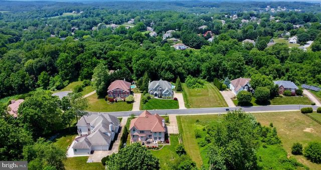 110 SUNWAY DR, Newark, DE 19711