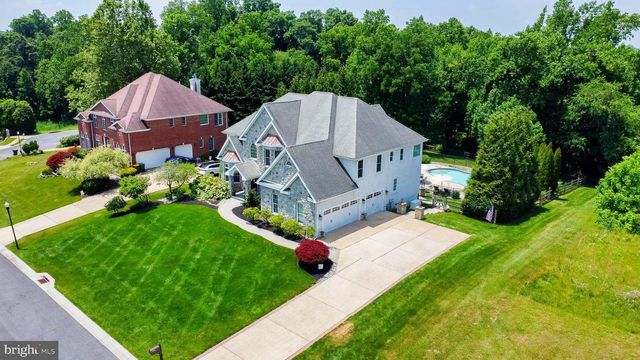 110 SUNWAY DR, Newark, DE 19711