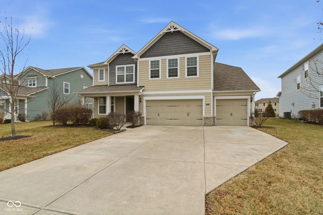 12684 Castle Pine Drive, Noblesville, IN 46060