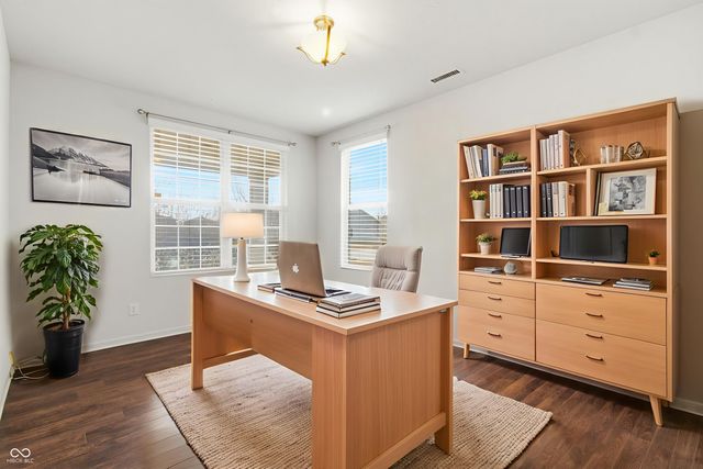 12684 Castle Pine Drive, Noblesville, IN 46060