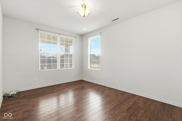 12684 Castle Pine Drive, Noblesville, IN 46060