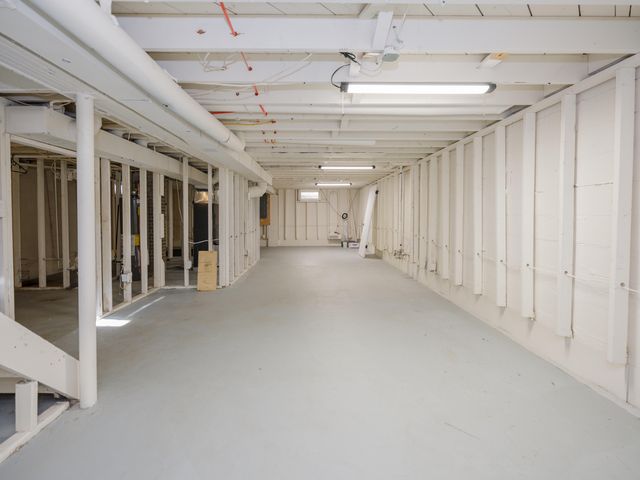 3045 Alpine Street, Kalamazoo, MI 49004