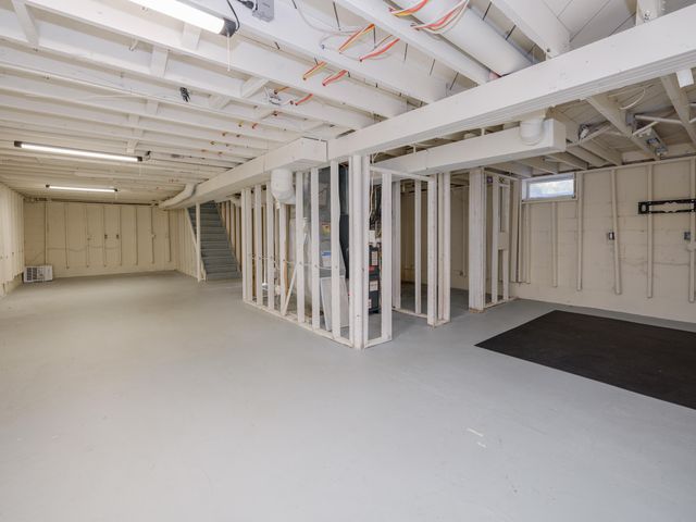 3045 Alpine Street, Kalamazoo, MI 49004