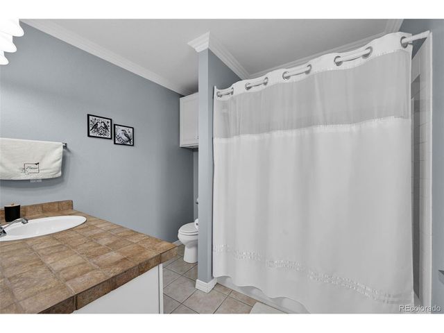 4931 S Danube St, Aurora, CO 80015