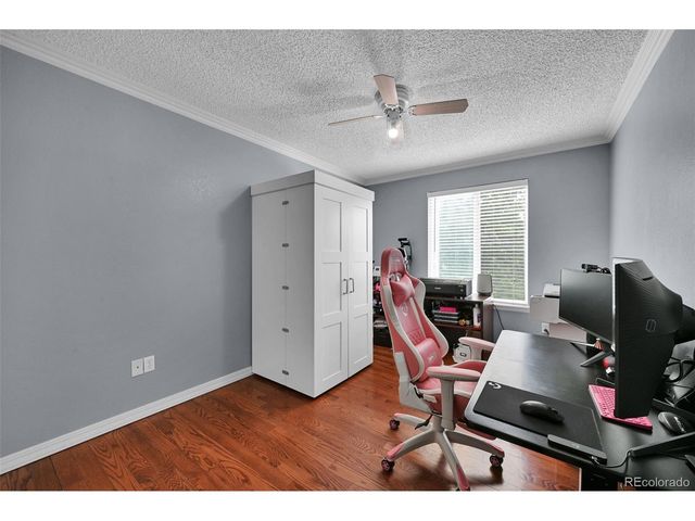 4931 S Danube St, Aurora, CO 80015