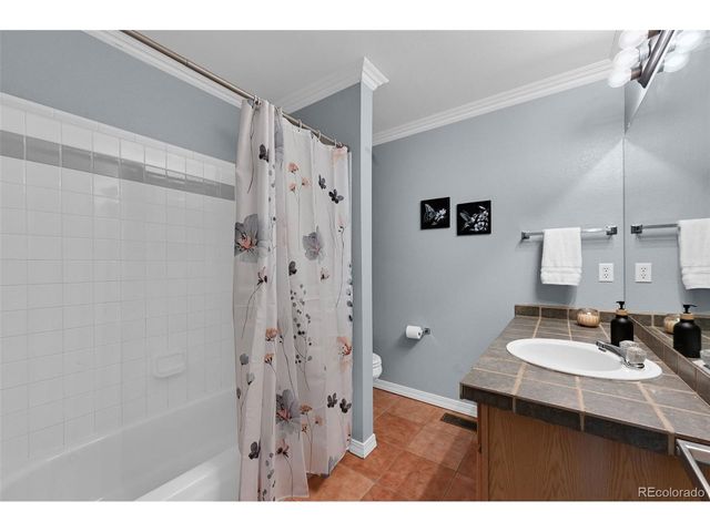 4931 S Danube St, Aurora, CO 80015