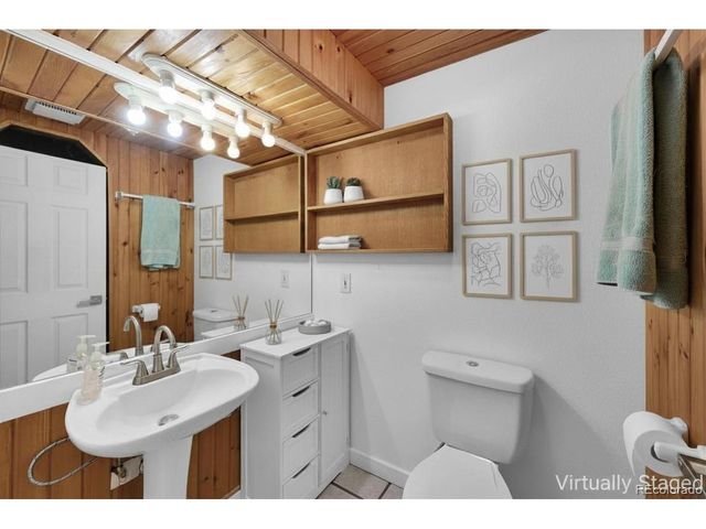 4931 S Danube St, Aurora, CO 80015