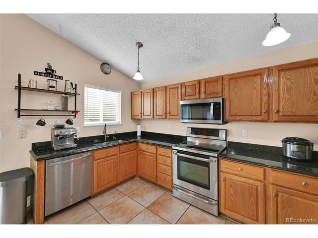 4931 S Danube St, Aurora, CO 80015
