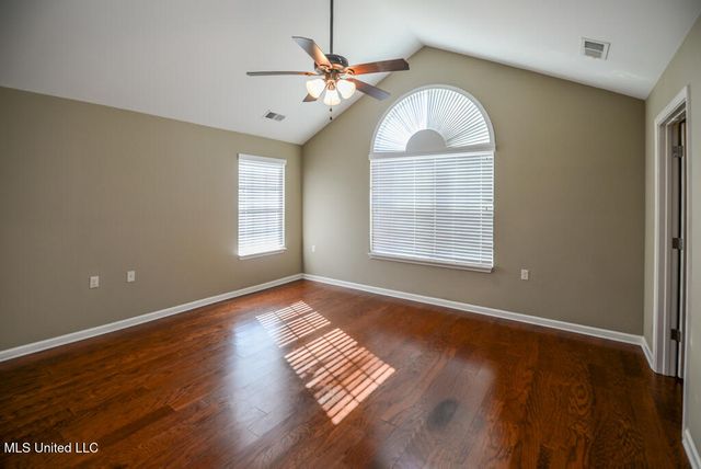 8710 Parkview Oaks Circle, Olive Branch, MS 38654