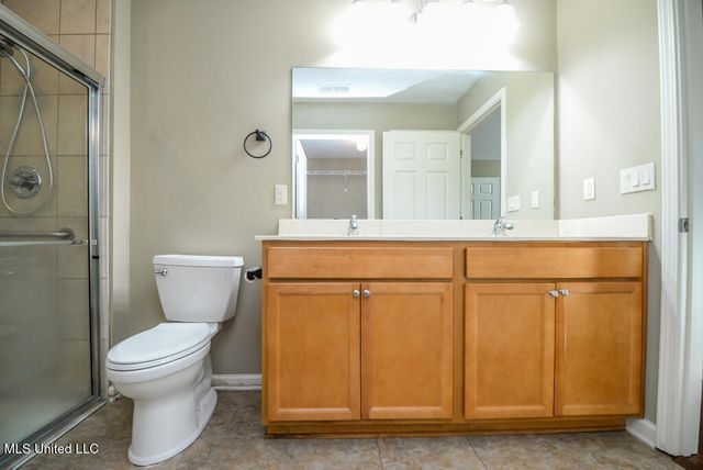 8710 Parkview Oaks Circle, Olive Branch, MS 38654