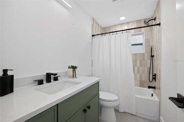 2091 62ND PLACE S, St Petersburg, FL 33712
