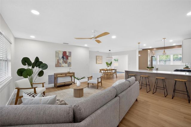 2091 62ND PLACE S, St Petersburg, FL 33712