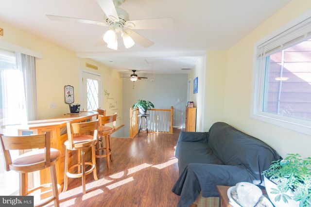 475 GRAY FOX RD, Harpers Ferry, WV 25425
