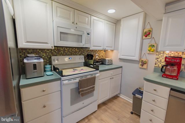 475 GRAY FOX RD, Harpers Ferry, WV 25425