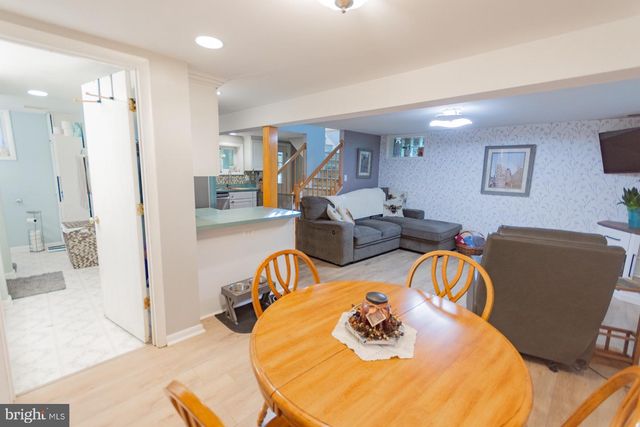 475 GRAY FOX RD, Harpers Ferry, WV 25425