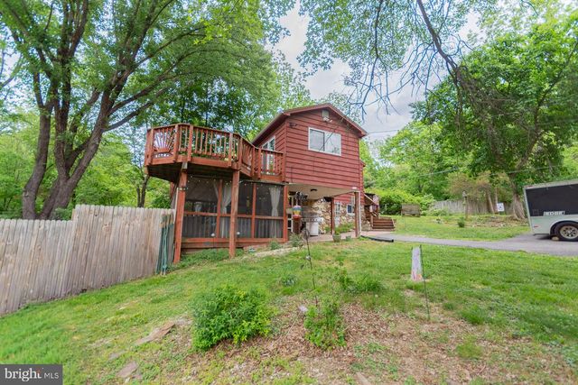 475 GRAY FOX RD, Harpers Ferry, WV 25425