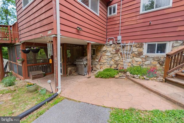 475 GRAY FOX RD, Harpers Ferry, WV 25425