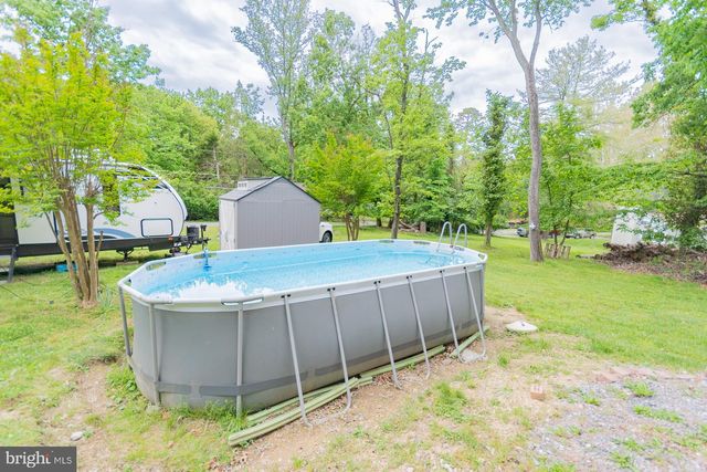 475 GRAY FOX RD, Harpers Ferry, WV 25425