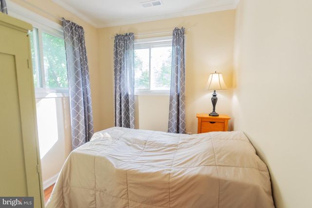 475 GRAY FOX RD, Harpers Ferry, WV 25425