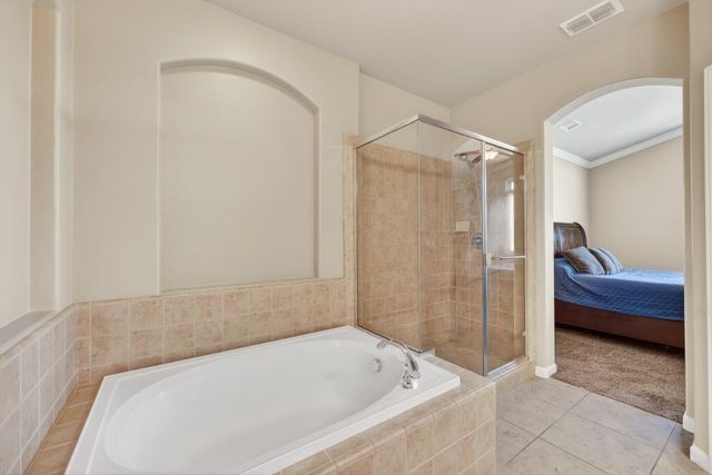1525 Rainbow Trout St, Roseville, CA 95747