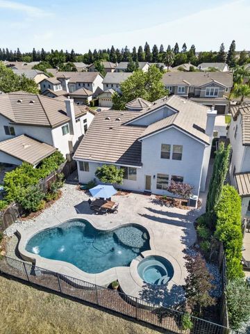 1525 Rainbow Trout St, Roseville, CA 95747