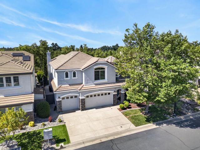 1525 Rainbow Trout St, Roseville, CA 95747