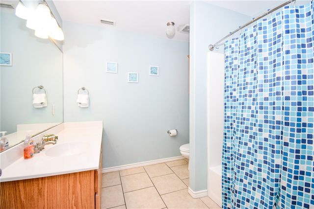 14861 S Padre Island Dr 110, Corpus Christi, TX 78418