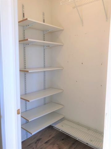 1609 Fredericksburg Lane 1609, Aurora, IL 60503