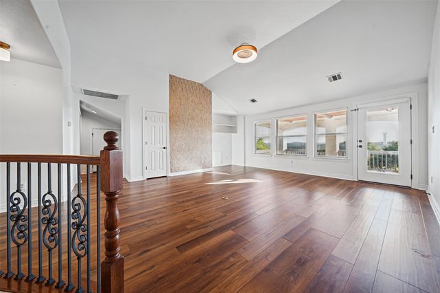4100 Sugarloaf DR, Austin, TX 78738