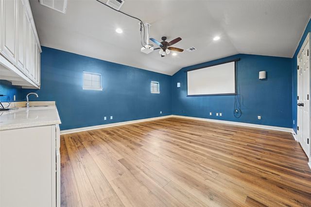 4100 Sugarloaf DR, Austin, TX 78738