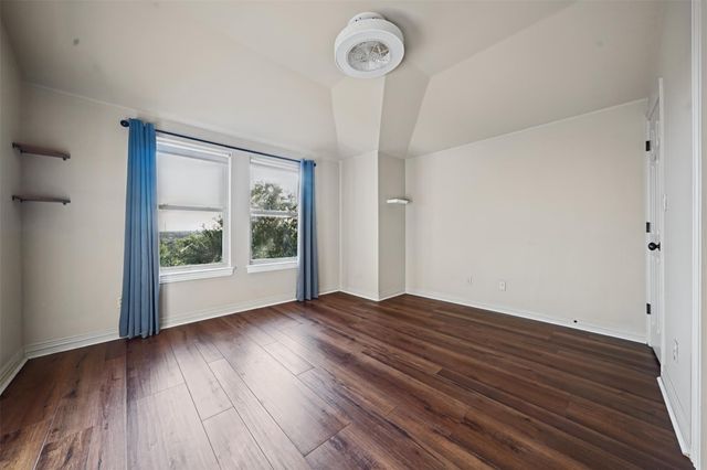 4100 Sugarloaf DR, Austin, TX 78738