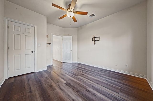 4100 Sugarloaf DR, Austin, TX 78738