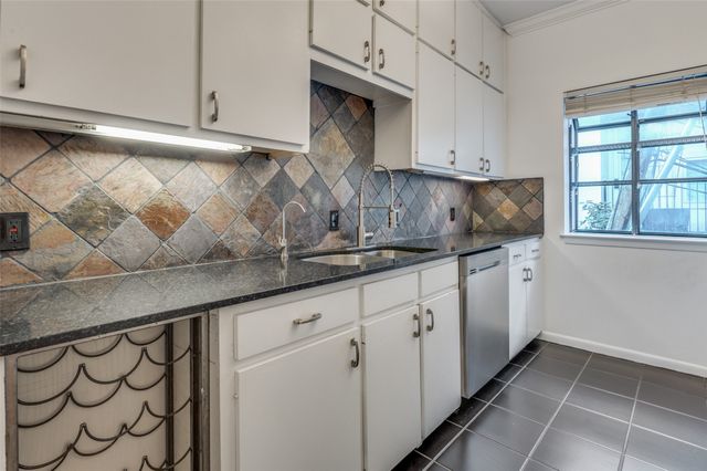 3616 Reagan Street, Dallas, TX 75219