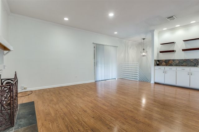 3616 Reagan Street, Dallas, TX 75219