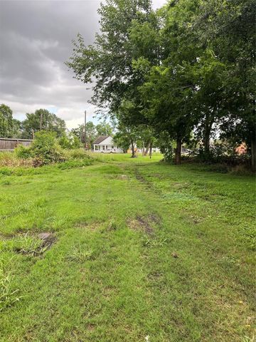 1510 Bayou Street, Houston, TX 77020