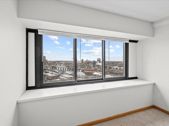 1920 S 1st Street 2102, Minneapolis, MN 55454