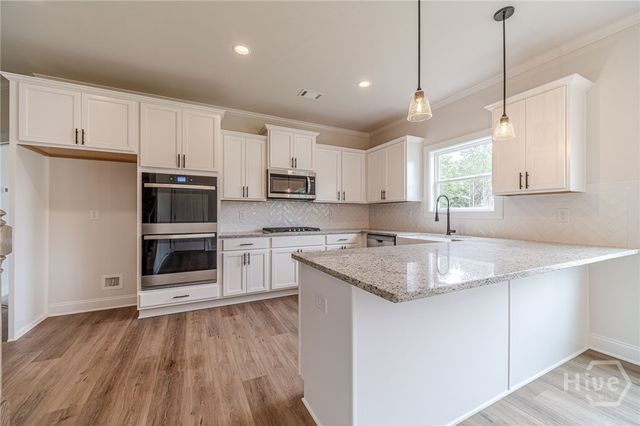 215 Pinewood Drive, Covington, GA 30014