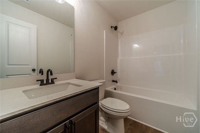 215 Pinewood Drive, Covington, GA 30014