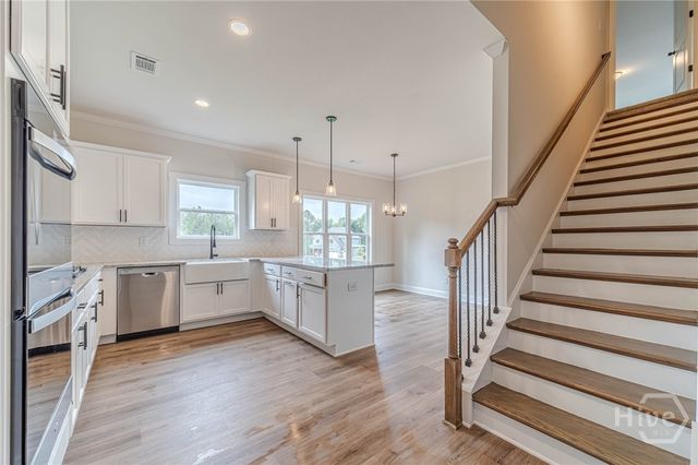 215 Pinewood Drive, Covington, GA 30014