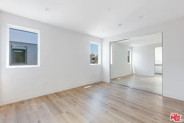11554 Lemp Court, Studio City, CA 91602