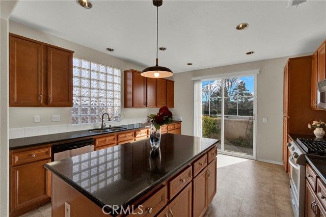 1596 Four Seasons, Beaumont, CA 92223