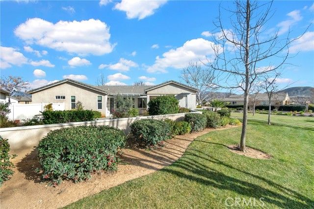 1596 Four Seasons, Beaumont, CA 92223